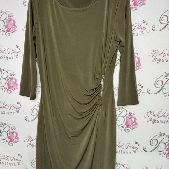 Wallis dress cinched zipper stunning stretchy army olive green bodycon flatter - Picture 2 of 12